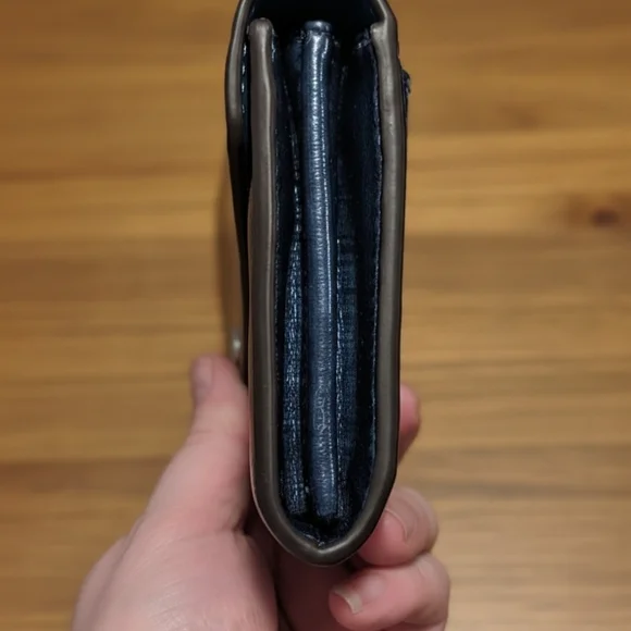 Michael Kors Jet Set Travel Large Patent Envelope Wallet Teal (NWT) - Picture 6 of 9